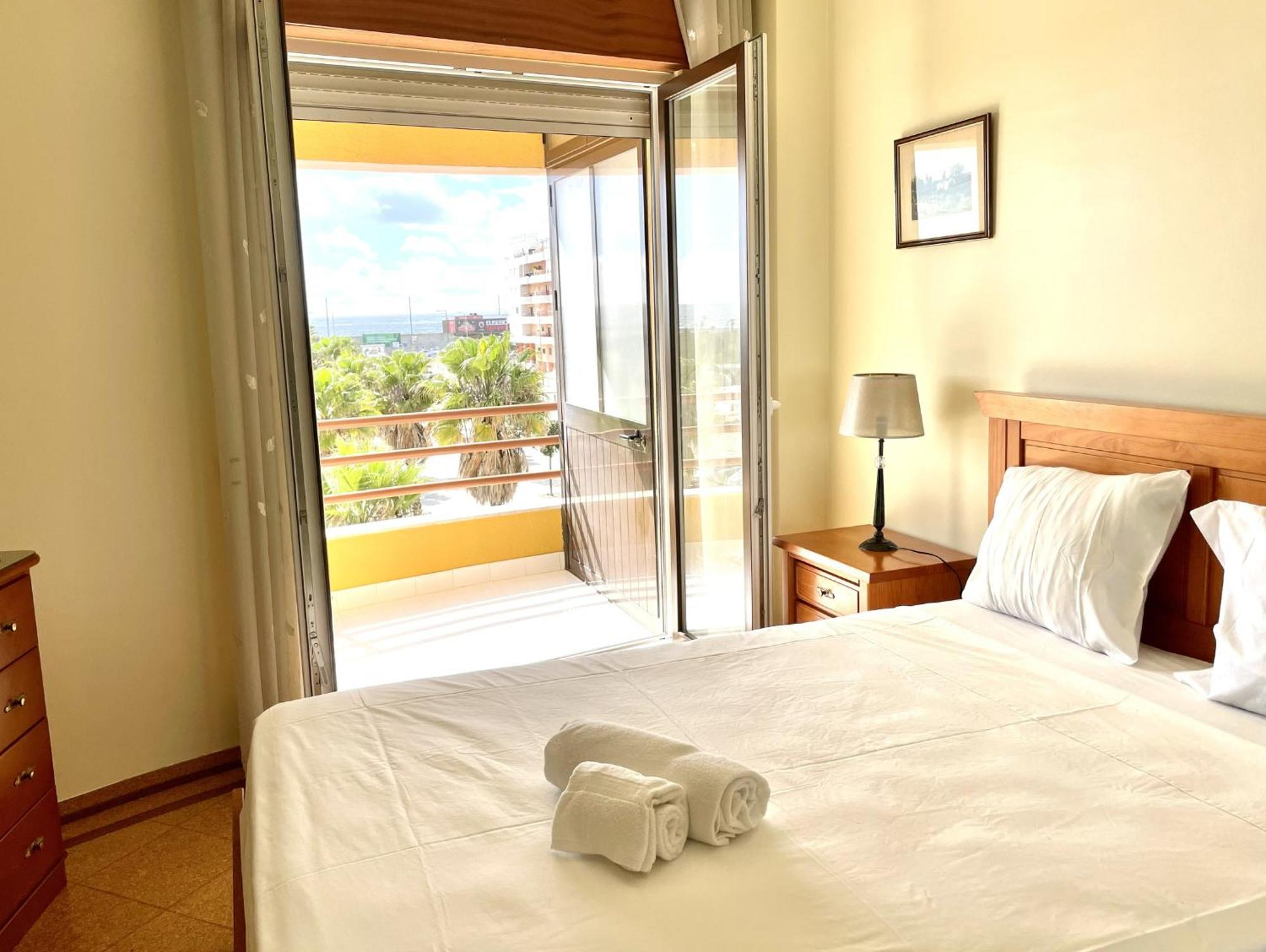 Cosy Sea View Apartment Кошта-да-Капарика Номер фото